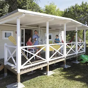  Ferienhaus Mobile In With Terrace